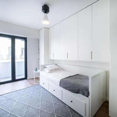 Lusiadas 53 2ºe Διαμέρισμα *