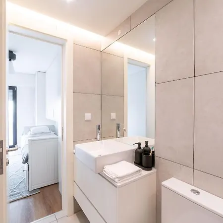 Lusiadas 53 2ºe Διαμέρισμα Lisboa