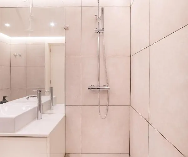 Lusiadas 53 2ºe Διαμέρισμα Lisboa